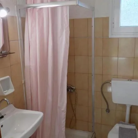 Afrodite 12 Spacious Apartment Agia Efimia