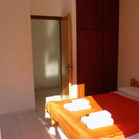 아파트 Afrodite 12 Spacious Apartment *