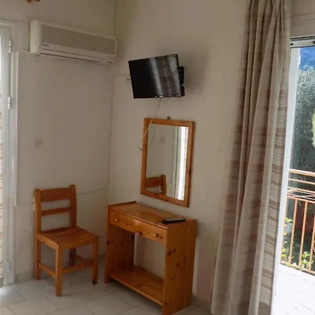 Afrodite 12 Spacious Apartment *